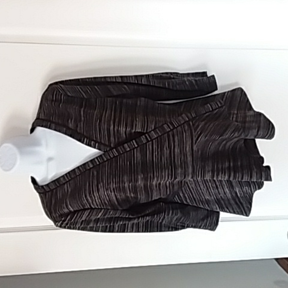 H Halston double breast style jacket